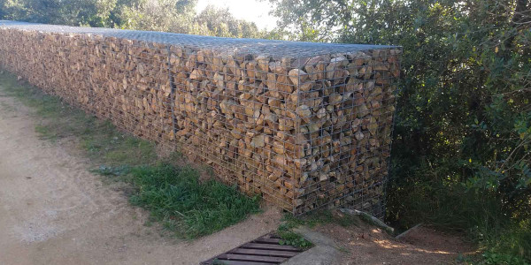 Estructuras geotécnicas Muros de gaviones en el Baix Camp